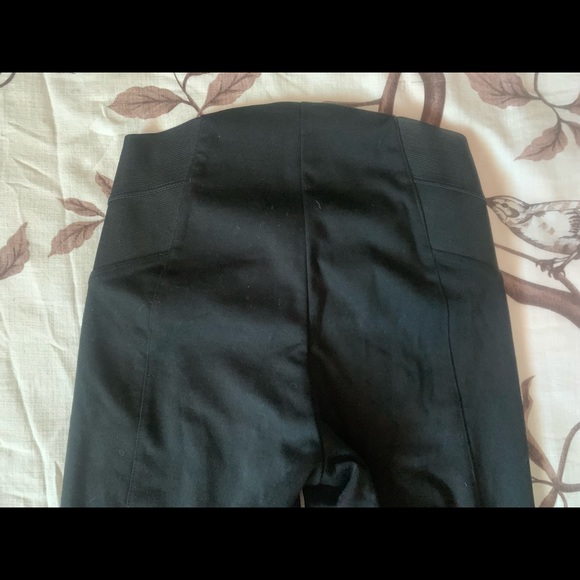 🔥 2/$50 🔥 Loved by Heidi Klum Maternity Leggings - Picture 3 of 4